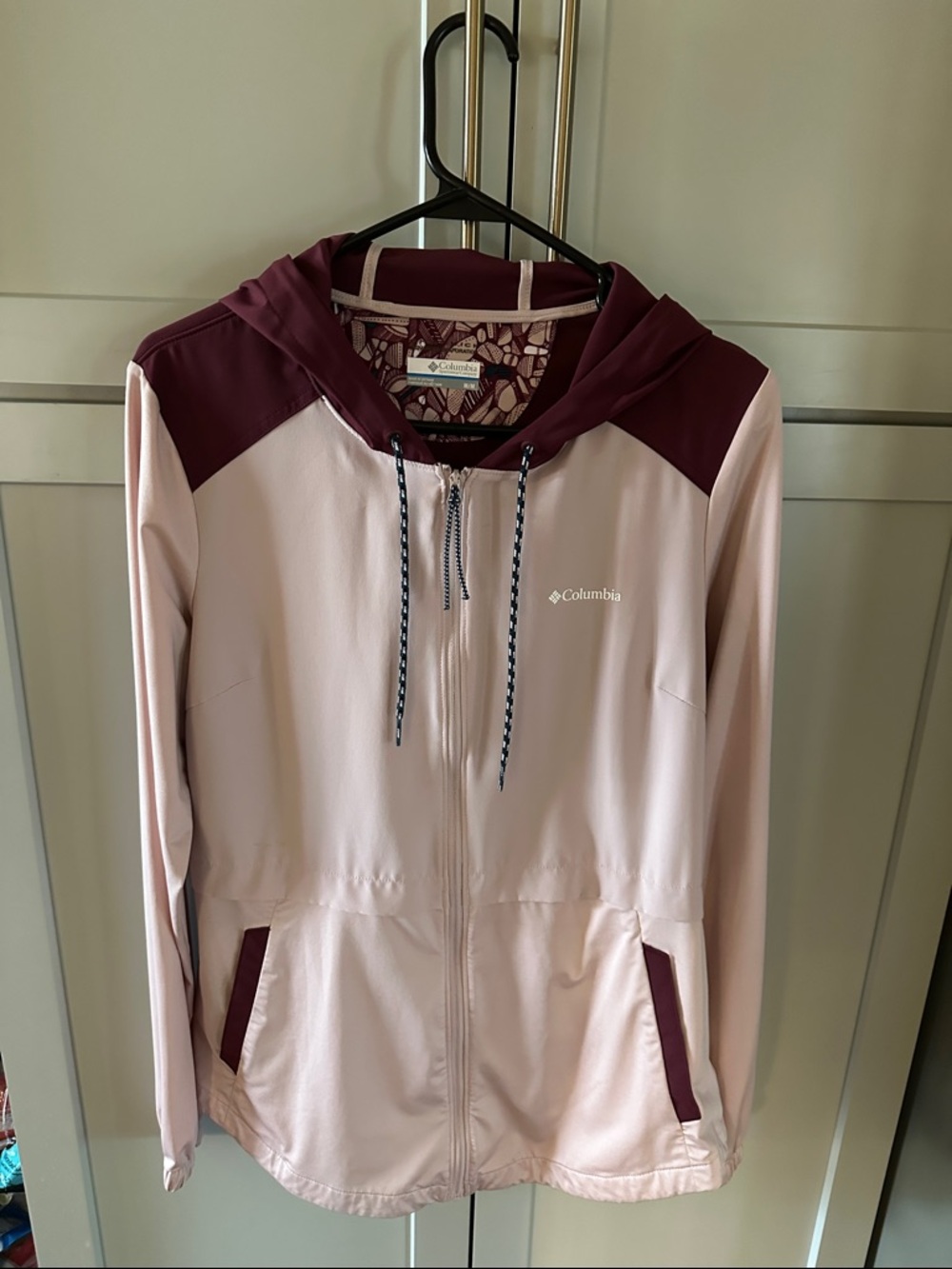 Columbia Women's Light Pink and Burgundy Hooded Utility Jacket